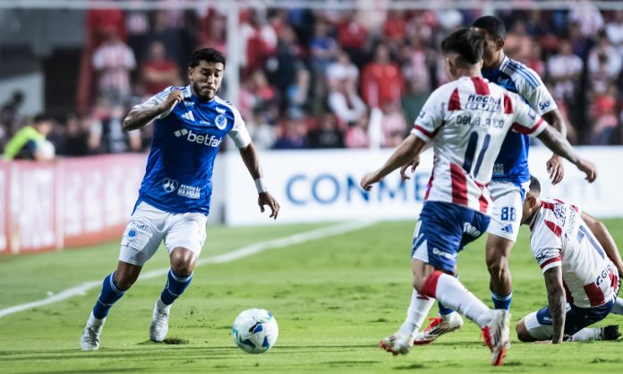 Cruzeiro perdeu para o Unión por 1 a 0 na estreia da Sul-Americana