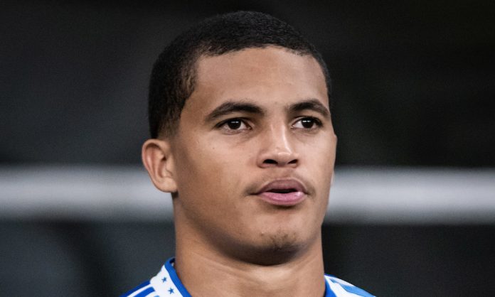 Kauã Prates já disputou três jogos no profissional do Cruzeiro
