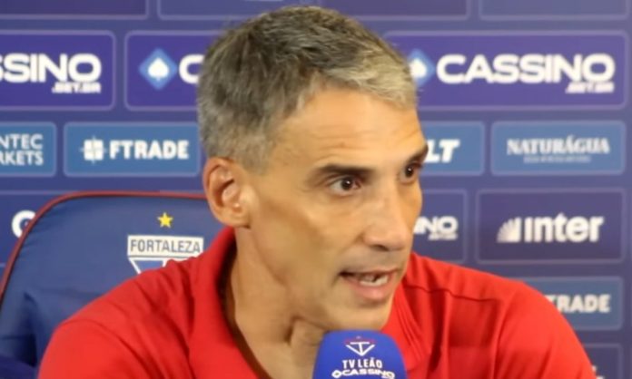 Vojvoda teve atitude surpreendente após derrota para Cruzeiro
