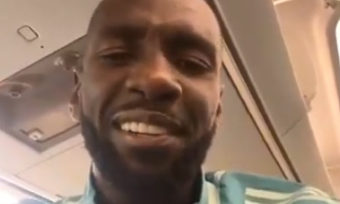 bolasiecruzeiro Bolasie comemorou vaga do Cruzeiro nas oitavas da Copa do Brasil