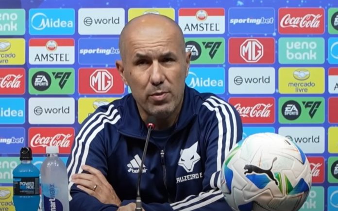 Leonardo Jardim, técnico do Cruzeiro