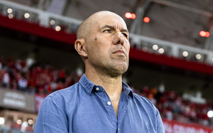 Leonardo Jardim, técnico do Cruzeiro