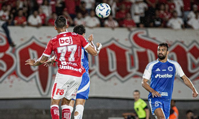 Cruzeiro não sofreu gols na vitória contra o Vila Nova