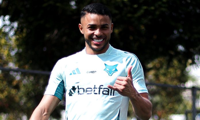 Wanderson em treino do Cruzeiro, na Toca II