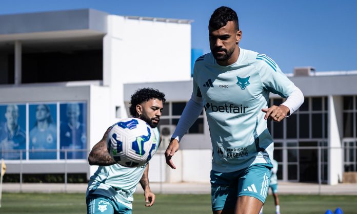 Fabrício Bruno e Gabigol em treino do Cruzeiro