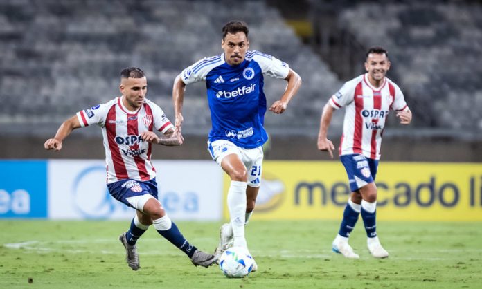Cruzeiro ficou no empate a última vez que encarou um time argentino