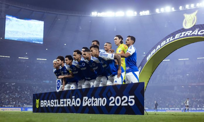 Cruzeiro tentar jogar contra o Grêmio no Mineirão Cruzeiro articula para ter o Mineirão à disposição contra o Grêmio