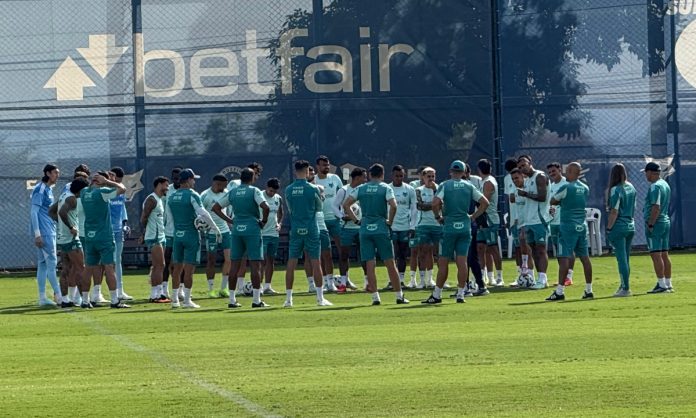 Cruzeiro abriu o treinamento desta sexta-feira (6) para a imprensa.