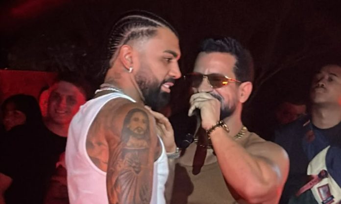 Gabigol em show de Dennis DJ, no Rio de Janeiro