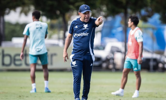 Leonardo Jardim, técnico do Cruzeiro