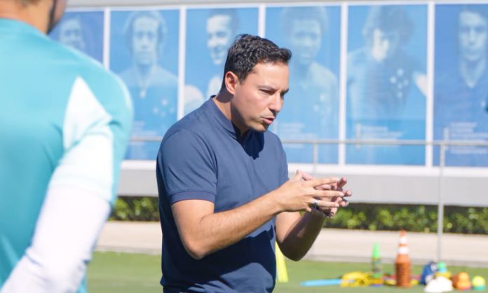 Pedro Junio, vice-presidente do Cruzeiro (Foto: TV Cruzeiro/Divulgação)