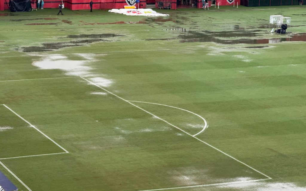 Barradão, em Salvador, após fortes chuvas