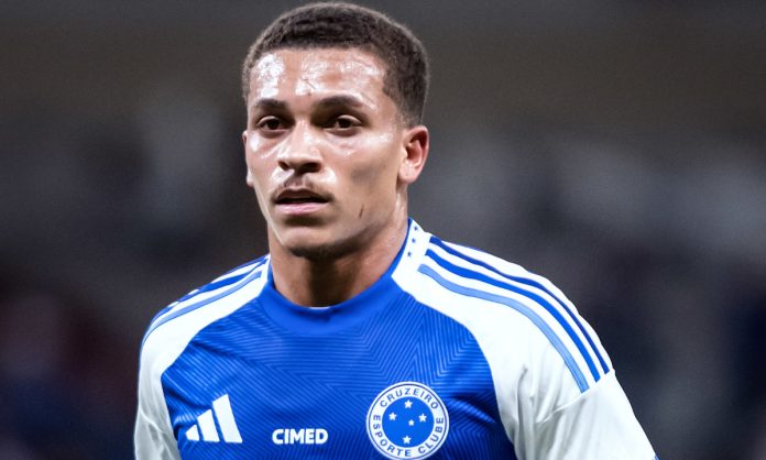Rodriguinho, meia do Cruzeiro, em jogo da Copa Sul-Americana
