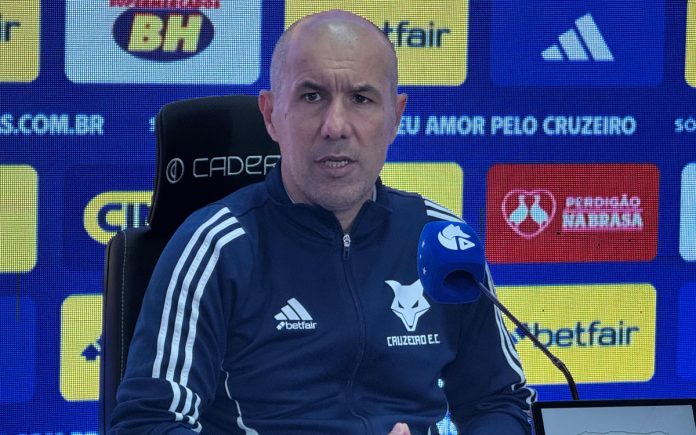 Leonardo Jardim, técnico do Cruzeiro