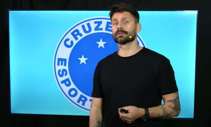 Rafael Sobis analisou vitória do Cruzeiro sobre o Palmeiras