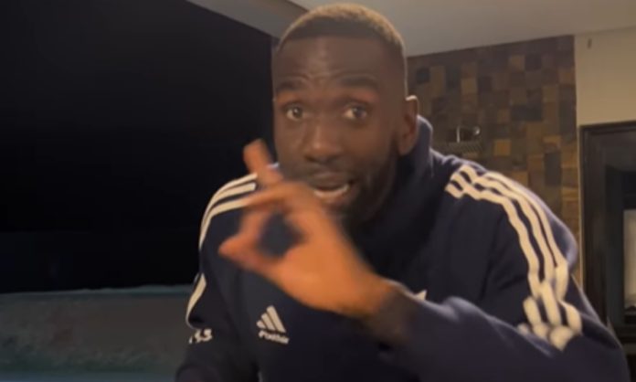 Bolasie em vídeo de comemoração de vitória do Cruzeiro