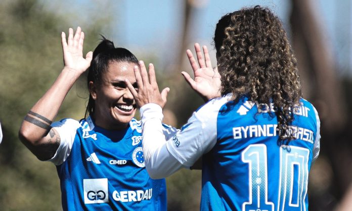 Cruzeiro em jogo-treino com América-MG