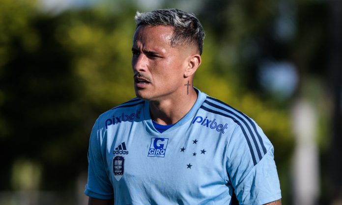 Edu atuou pelo Cruzeiro em 2022