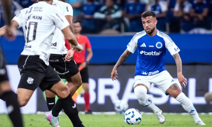 Matheus Henrique contra o Ceará