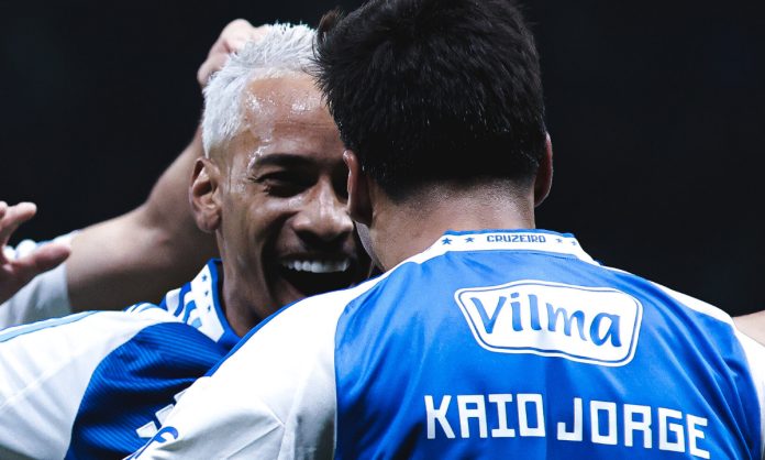 Matheus Pereira e Kaio Jorge (Foto: Gustavo Aleixo/Cruzeiro)