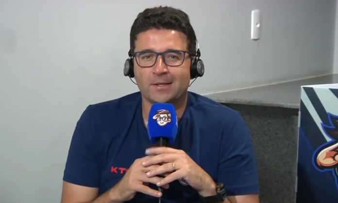 Samuel Venâncio em transmissão de Cruzeiro x Defensa