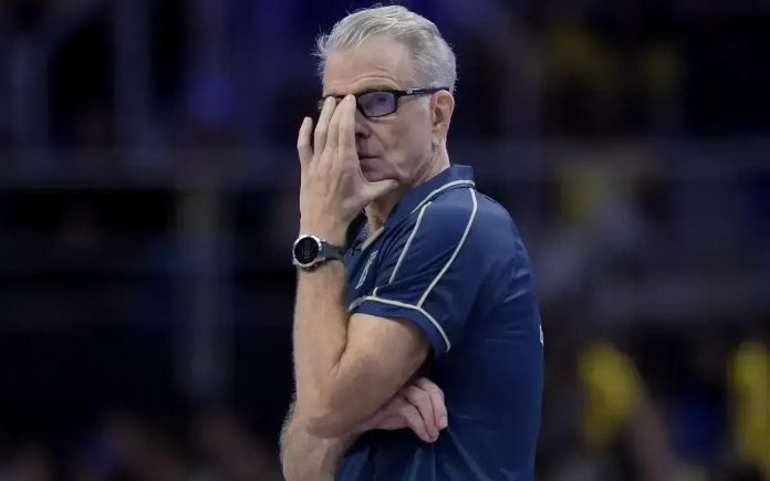 Bernardinho convocou jogador do Cruzeiro para quartas da VNL