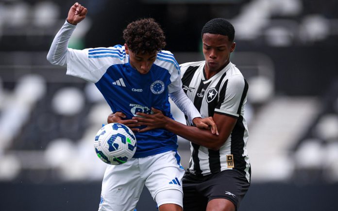 No Rio, Cruzeiro goleou o Botafogo pelo Brasileirão Sub-17