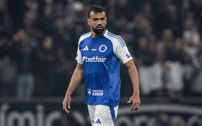 fabríciobrunocruzeirocorinthians Fabrício Bruno, do Cruzeiro, contra o Corinthians