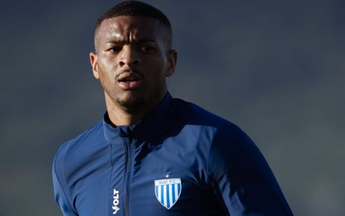Pedrão estava no Avaí e, agora, jogará no Chipre