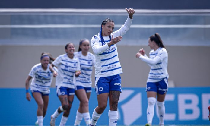 Byanca Brasil, na grande vitória do Cruzeiro sobre o Palmeiras