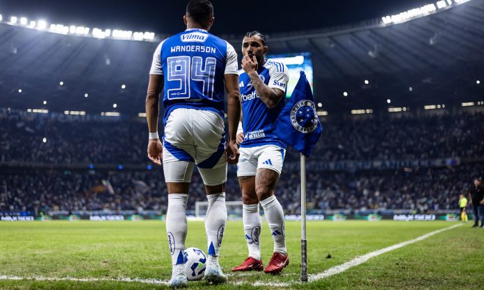 Gramado do Mineirão nos últimos jogos do Cruzeiro
