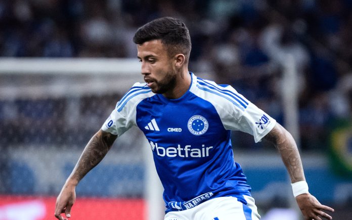 Matheus Henrique, volante do Cruzeiro