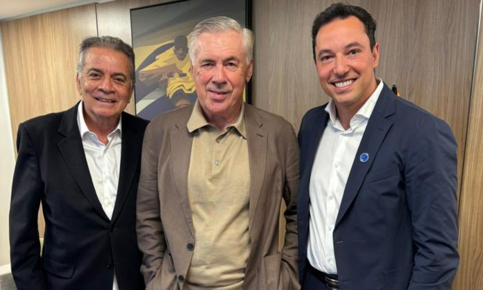Pelaipe, Ancelotti e Pedro Junio em encontro na CBF