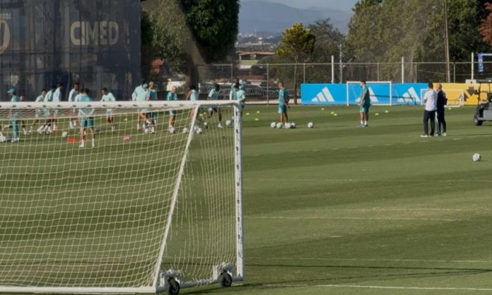 Treino do Cruzeiro na Toca Cruzeiro em preparação para jogo com CRB