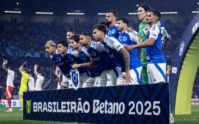 Cruzeiro em jogo pelo Brasileirão Cruzeiro em jogo pelo Brasileirão