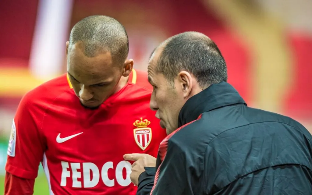 Fabinho e Leonardo Jardim no Monaco, em 2018