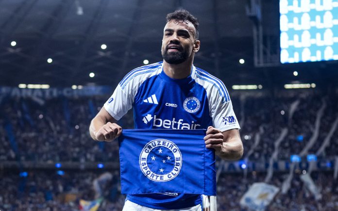 Fabrício Bruno comemora gol contra o Santos