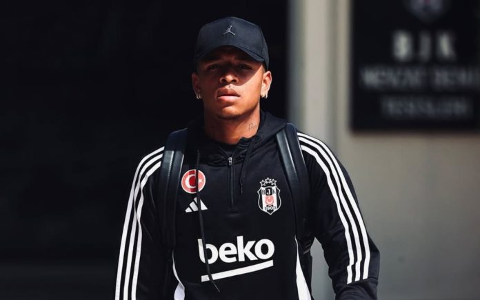 Keny Arroyo, atacante do Besiktas, está na mira do Cruzeiro