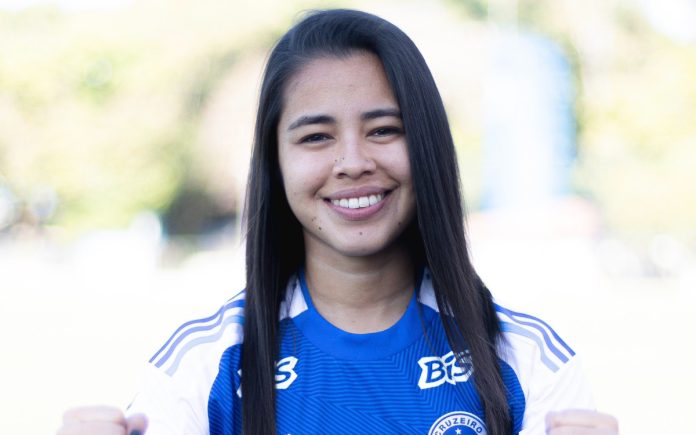 Monse Ayala, do Cruzeiro