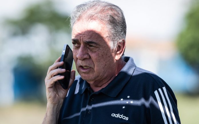 Paulo Pelaipe, diretor de futebol do Cruzeiro