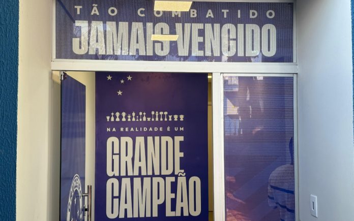Nova sala de imprensa da Toca da Raposa II, em BH