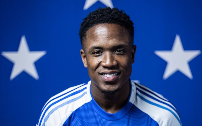 Luis Sinisterra, novo reforço do Cruzeiro