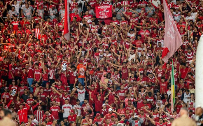 torcidareipelécrb Torcida do CRB promete lotar o Rei Pelé contra o Cruzeiro
