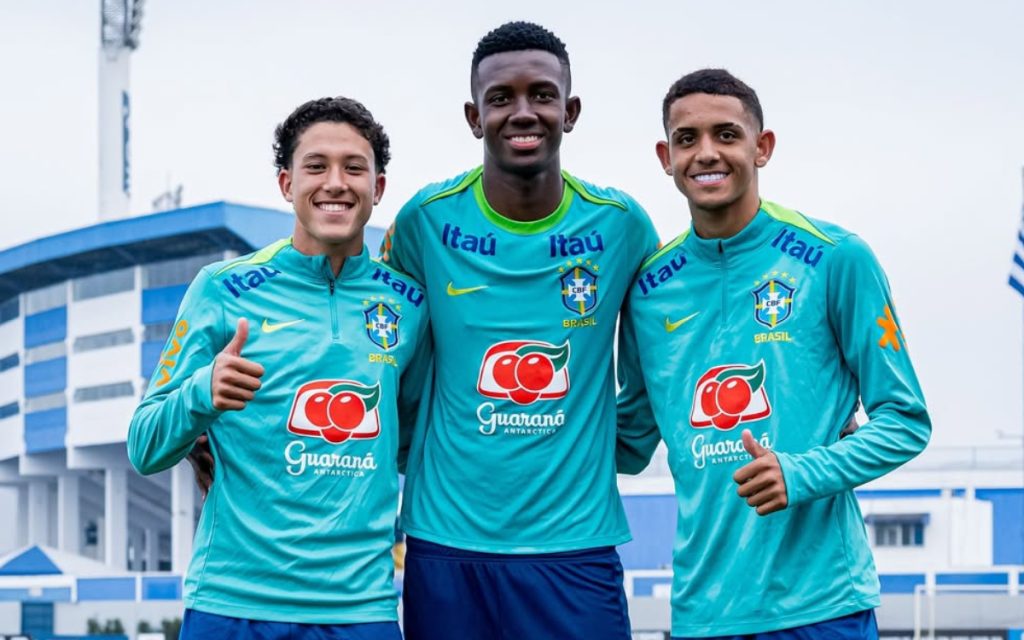 Felipe Morais, Vitor Hugo e Pietro Tavares na Seleção Sub-17