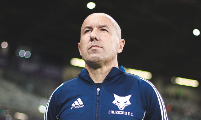 Leonardo Jardim, técnico do Cruzeiro