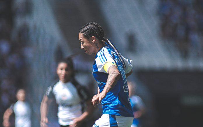 Byanca Brasil, atacante do Cruzeiro (Foto: Gustavo Martins/Cruzeiro)
