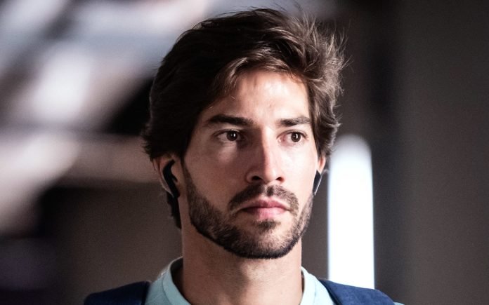 Lucas Silva cumpriu suspensão contra o Bahia e será opção diante do Bragantino