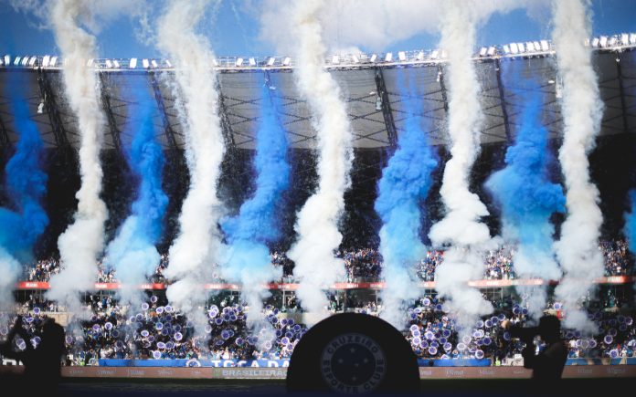 Torcida do Cruzeiro, no Mineirão (Foto: Gustavo Martins/Cruzeiro)