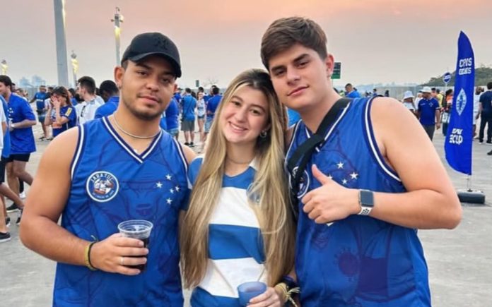 Brunna Rosas, estudante de jornalismo que morreu em acidente