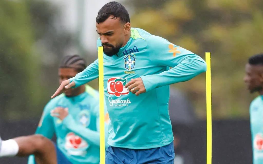 Fabrício Bruno, em ação pela Seleção Brasileira (Foto: Rafael Ribeiro/CBF)